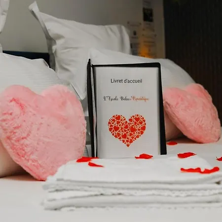L'escale Balneo'romantique - Loveroom - Jacuzzi & Petit Dejeuner Villiers-sur-Marne